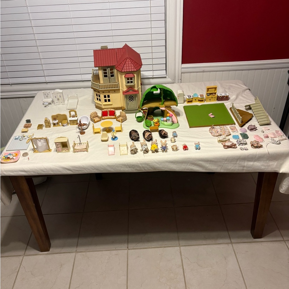 Sylvanian Families Doll house a Big House Model and Fairy’s Secret Tree House